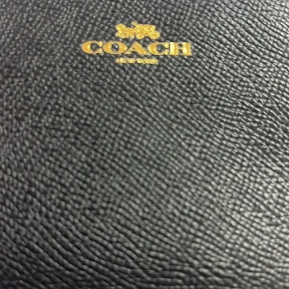 NWT Coach cross grain leather corner zip wristlet. - Picture 2 of 5